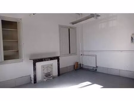 local commercial à louer