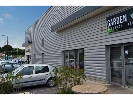 local commercial à louer