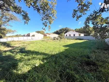 terrain constructible à vendre