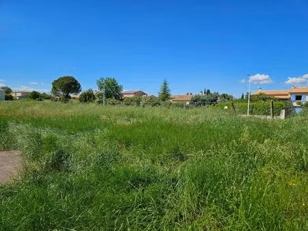 terrain constructible viabilisé à vendre
