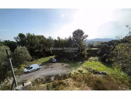 terrain constructible viabilisé à vendre