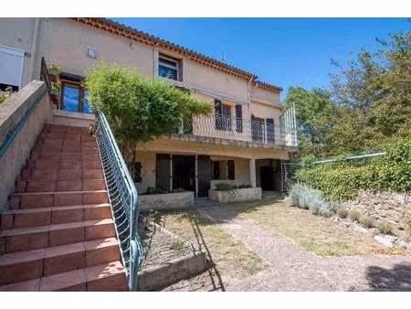 mme marie-hélène vit