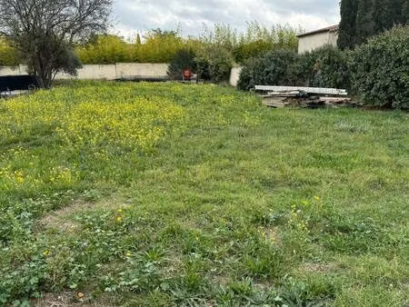 terrain constructible viabilisé à vendre