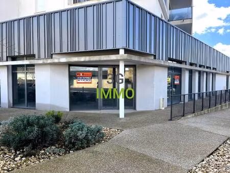 local commercial à vendre