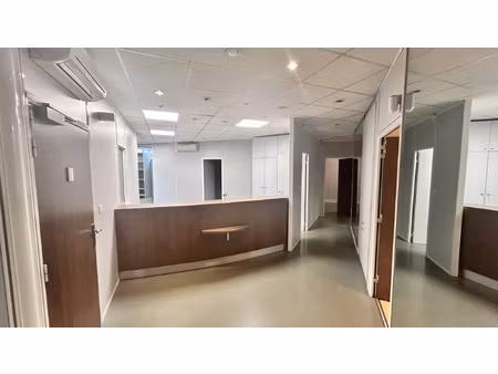 à vendre local commercial de 164 m2 secteur chavant  gre