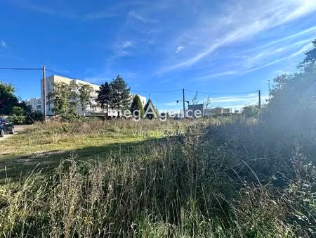 terrain constructible à sens