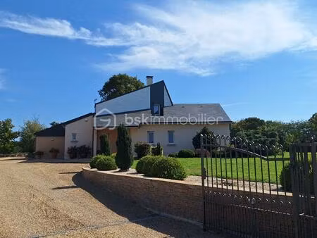maison d'architecte de 166 m² à commer