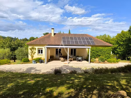 maison plain-pied proche prayssac 124m²  2 garages  terrain 8000m².