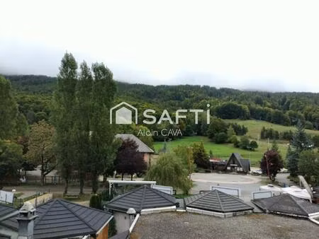 studio de 25m2 situé au 2ème étage sans ascenseur  avec balcon vue station