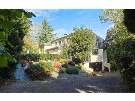 maison montmerrei m² t-5 à vendre  385 000 €