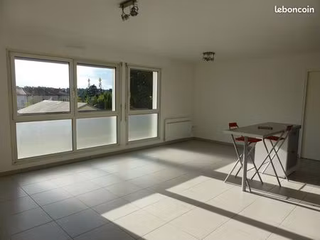 appartement 3 pièces 67 m²