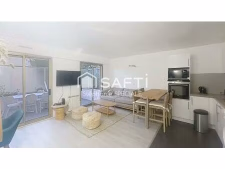 le cannet - charmant 2 pièces avec grande terrasse aperçu mer  piscine et stationnement