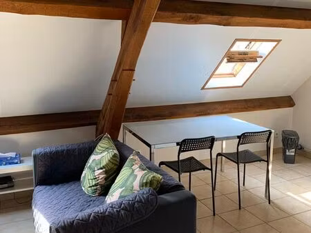 t2 calme et meublé  proche sens et joigny