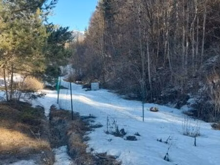 terrain loisir ou agricole a louer de 100m2 a saint martin de queyrières au lieu dit les r