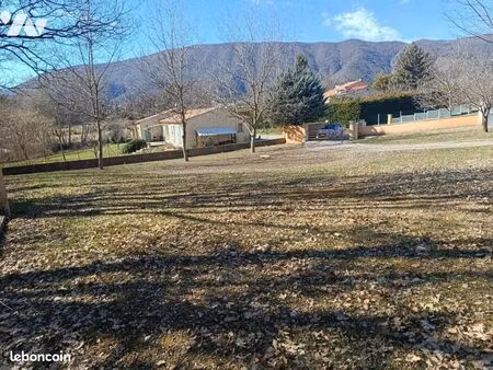 terrain 960 m² le brusquet