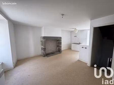 immeuble 64 m² mauriac