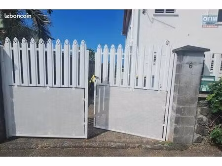 villa 4 pièces 105 m²