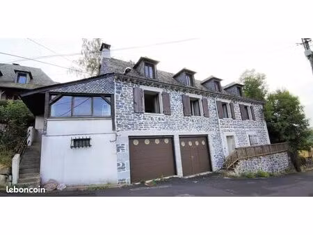 maison de village 5 pièces 210 m²