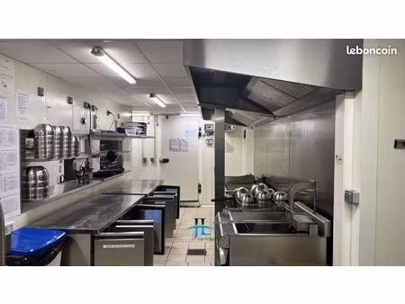 local restaurant 500 m²