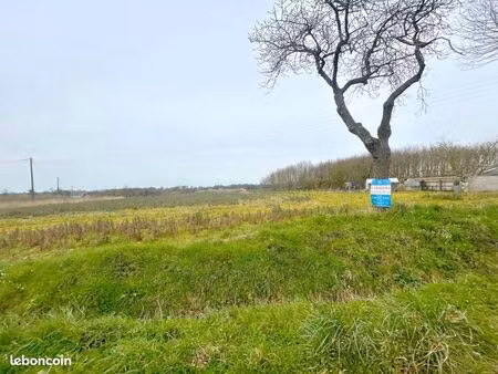 terrain 4400 m² jugon les lacs