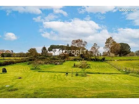 terrain 1730 m² cavignac