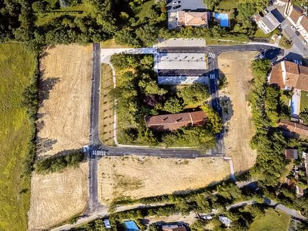 terrains à nailloux dès 46 500