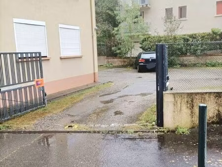 place de parking aérienne - quartier saint cyprien