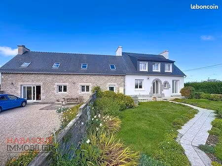 maison 12 pièces 253 m²