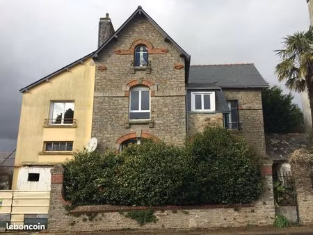 maison 5 pièces 159 m²