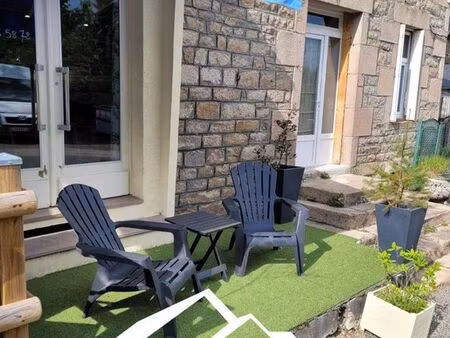 local commercial 166 m² saint-setiers