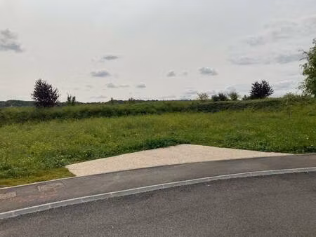 terrain constructible viabilisé à vendre