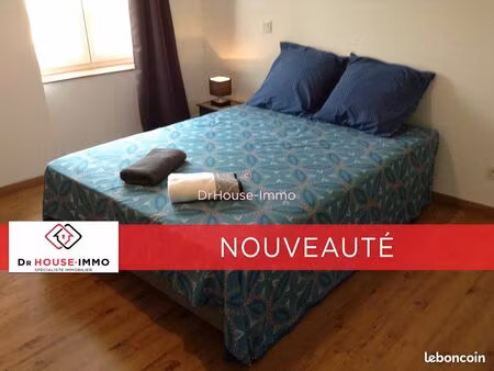 maison 10 pièces 270 m²