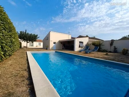 pavillon 6 pièces 113 m²