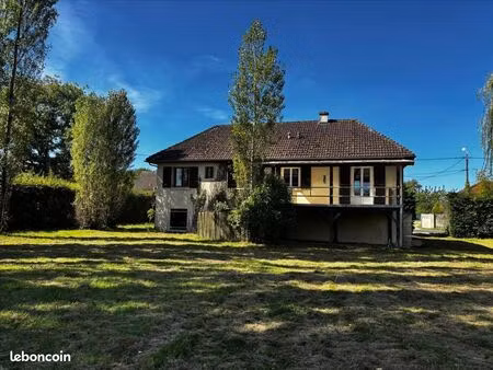 maison 5 pièces 105 m²