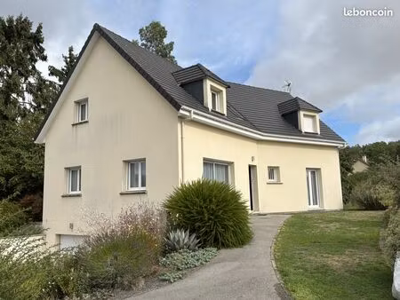 maison 7 pièces 159 m²