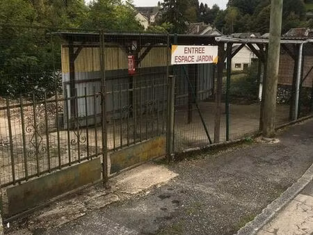 terrain avec apenti /carport