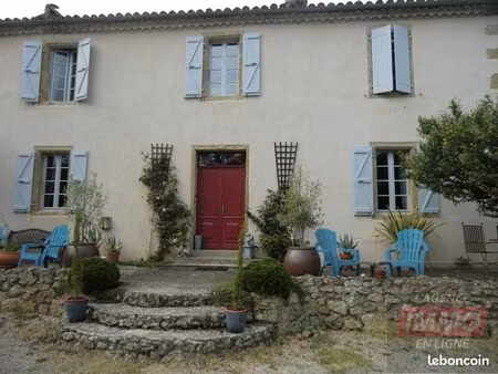 propriété 12 pièces 377 m²