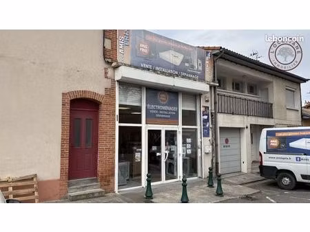 local commercial 240 m² l'isle-jourdain