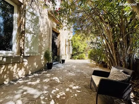 maison 10 pièces 430 m²