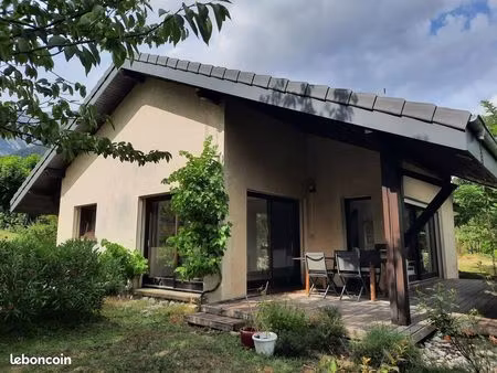 villa d'architecte 8 pièces 149 m²