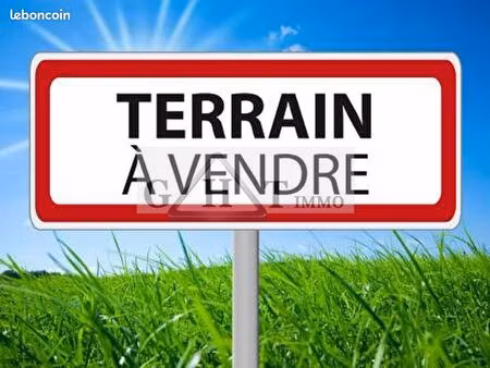 terrain 2 600 m² linas