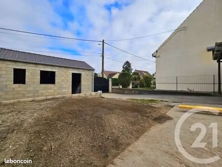 maison 1 pièce 25 m²