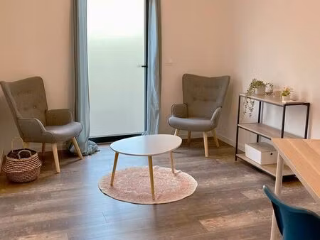 bureau meublé dans centre paramédical