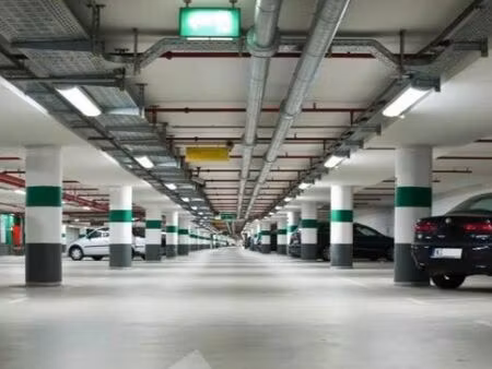 location espace de 10 places (lot fermé) dans parking sur suresnes - idéal pro. vendeur de