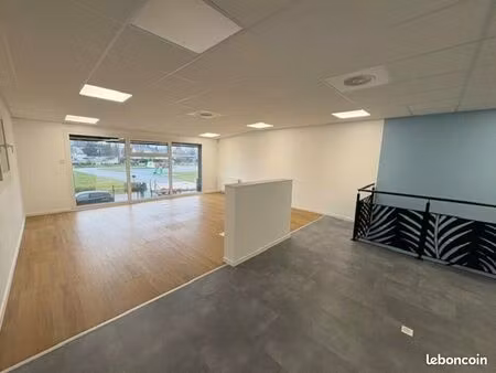 local d'activite 389 m² marbeuf