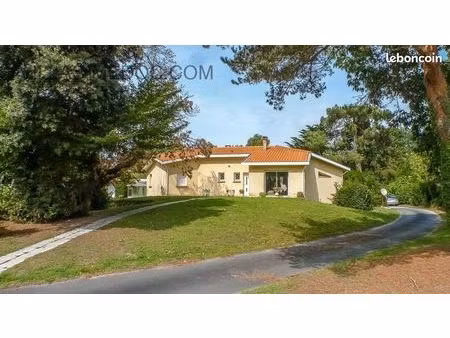 maison 5 pièces 106 m²