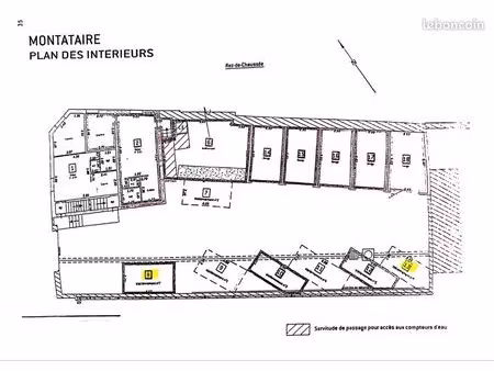 vends place de parking sécurisée