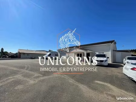 local bureaux 280 m²