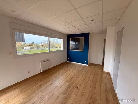 local 200 m² lamballe