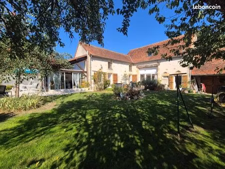 longère 6 pièces 165 m²